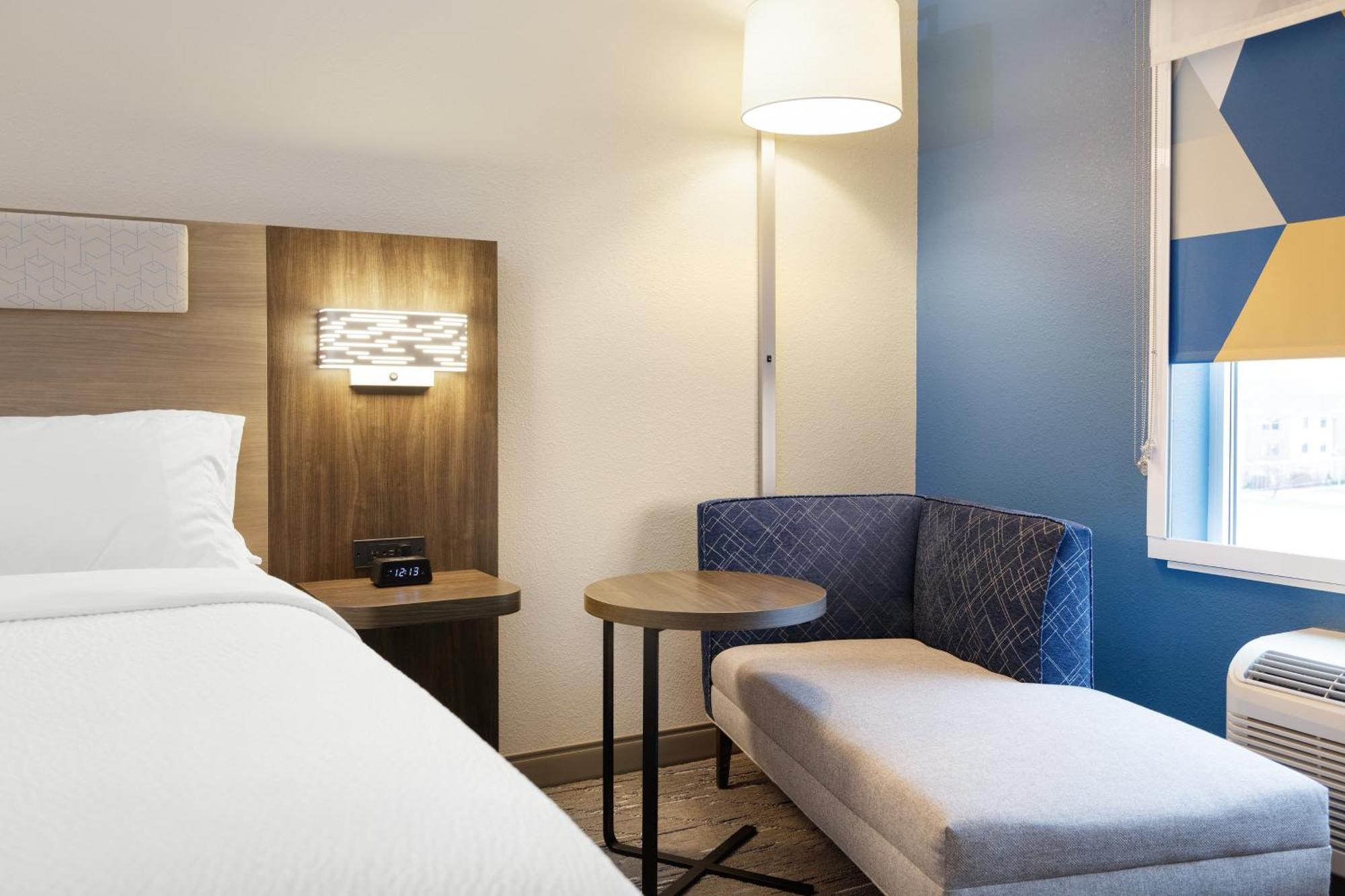 Holiday Inn Express Toledo North By Ihg Экстерьер фото