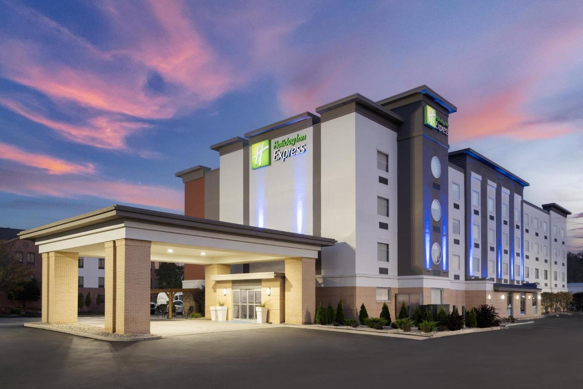 Holiday Inn Express Toledo North By Ihg Экстерьер фото